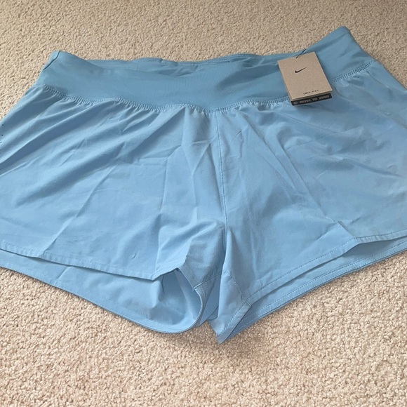 Womens New Nike Dri-Fit Running Shorts - Picture 1 of 8